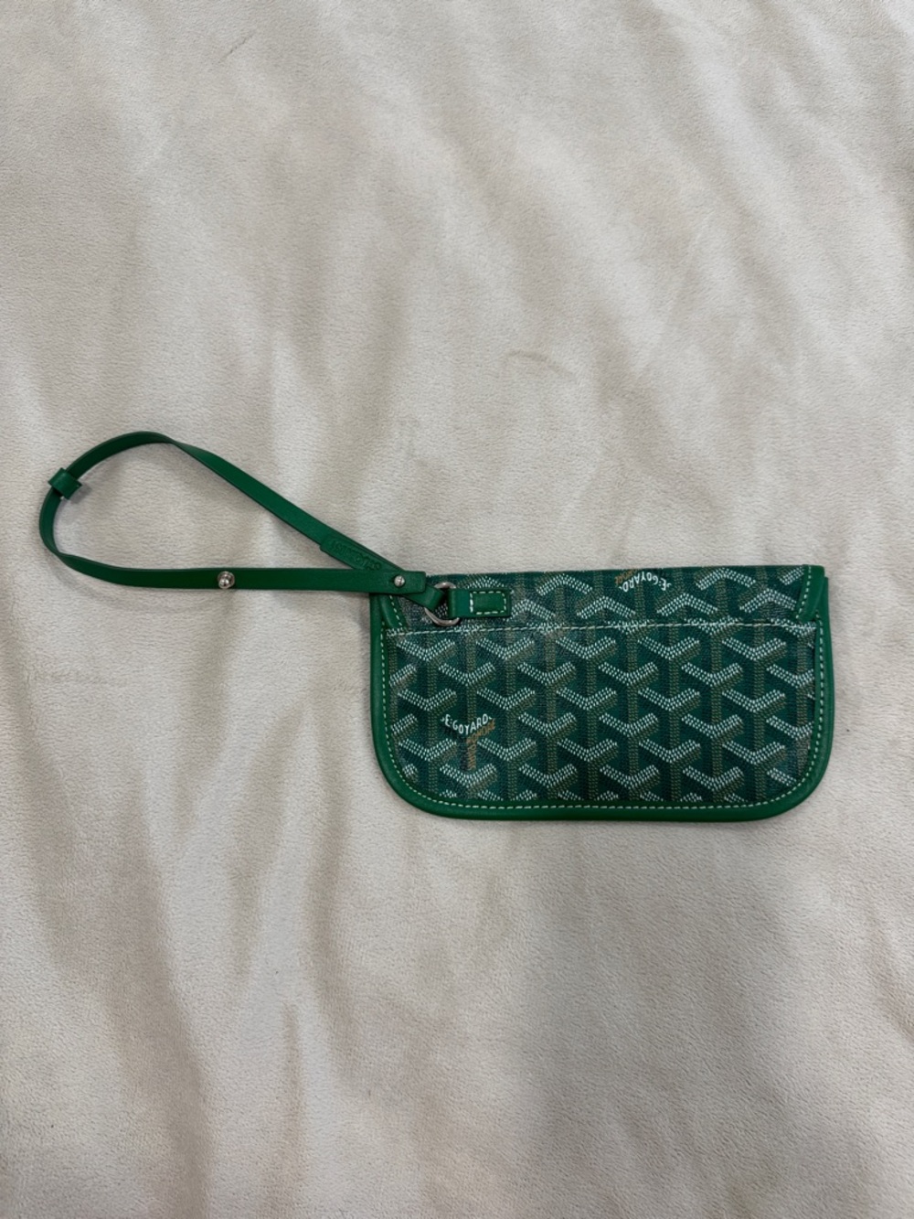 Green Designer Hand Purse - Picture 2 of 5